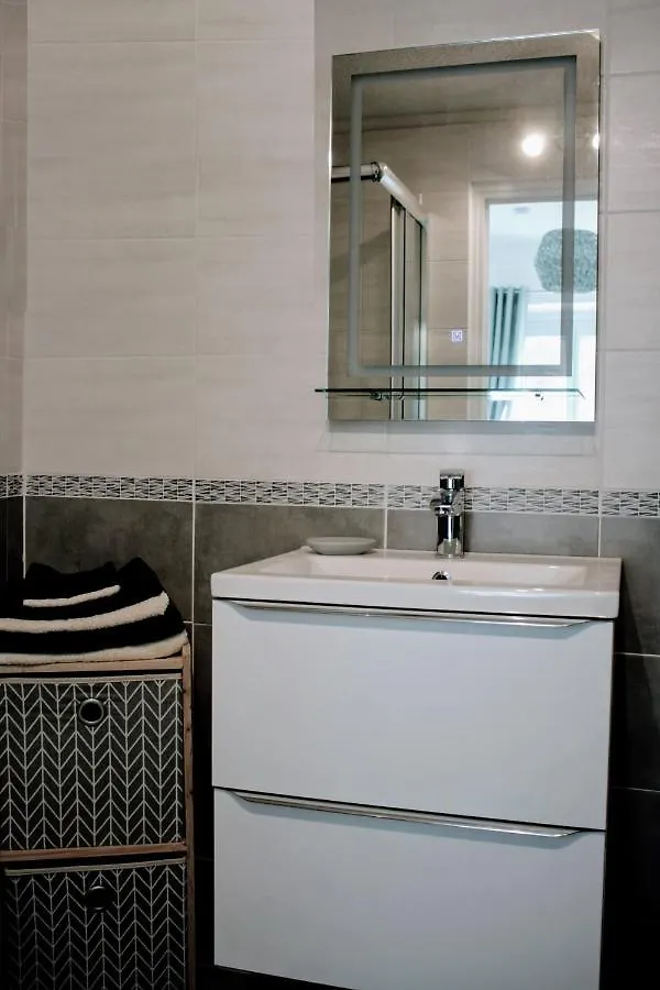 Charmant Appartement Au Coeur Des Gres D Annot